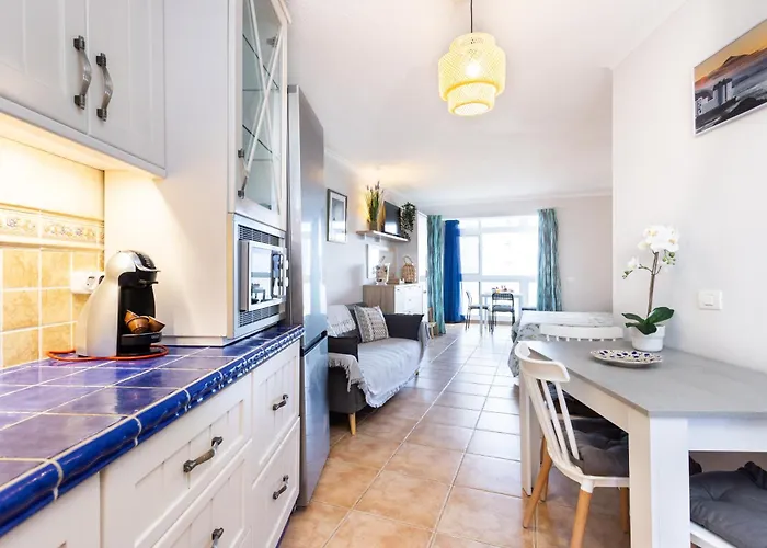 Marina Coast In Mesa Del Mar تاكورونتي